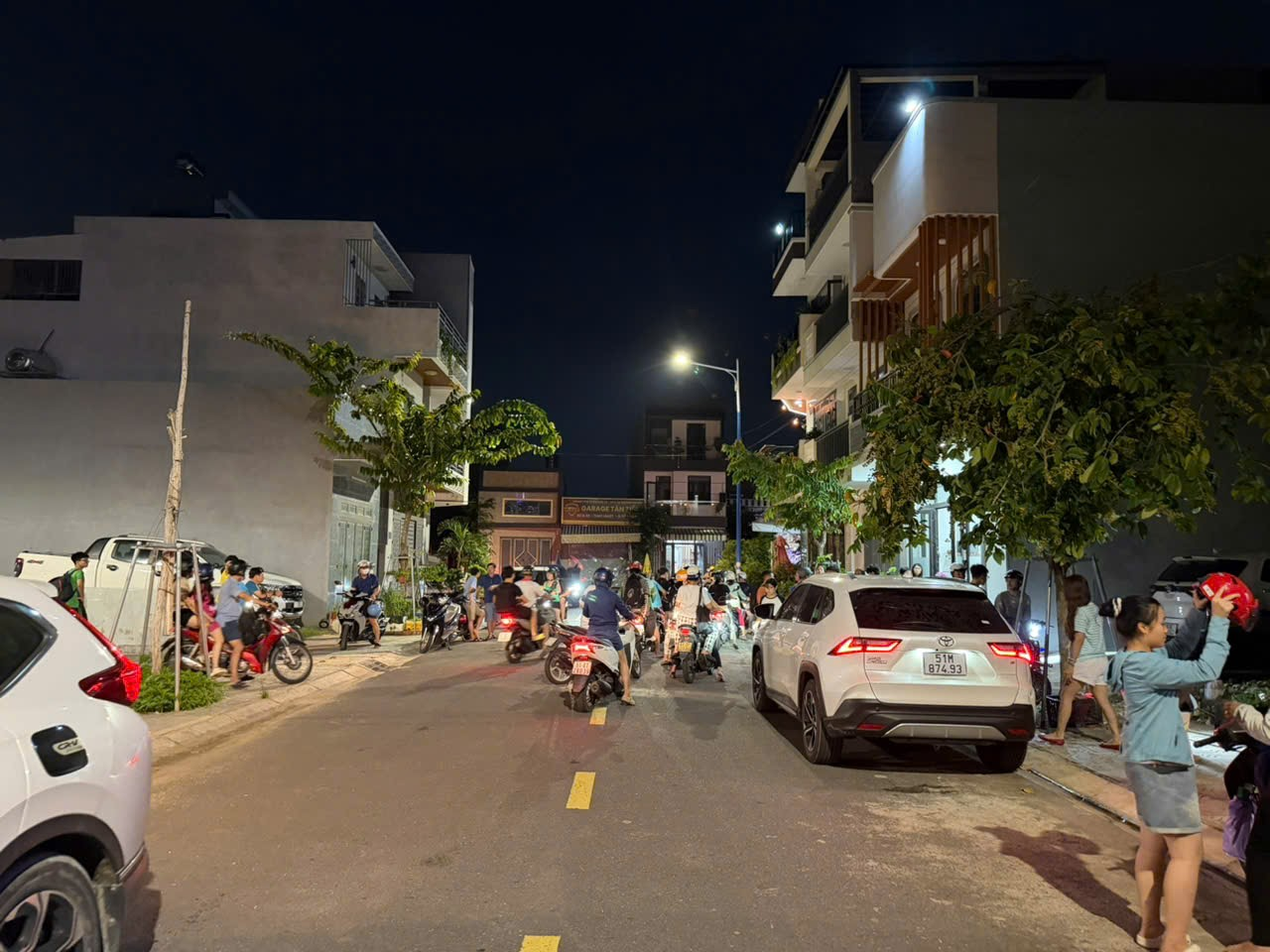 Khu vực trước cơ sở Minh Khôi Education
